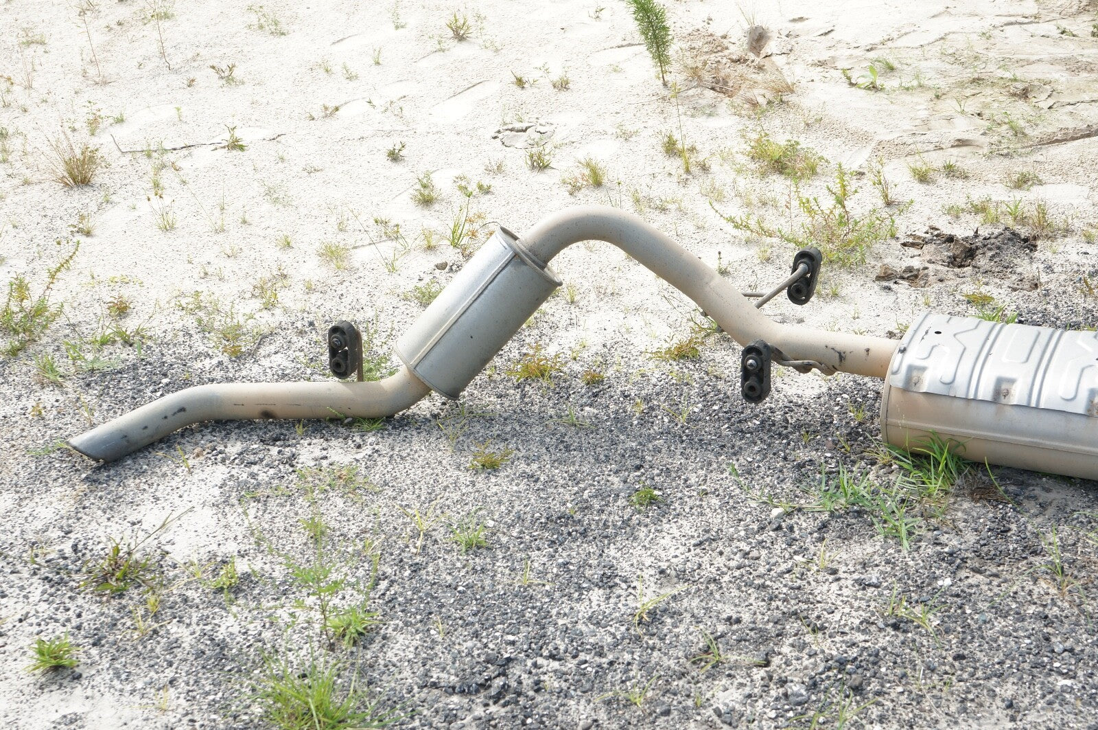 Chevy GMC 1500 15-19 Exhaust system 2018 Chevrolet Silverado 1500 V6 4.3L