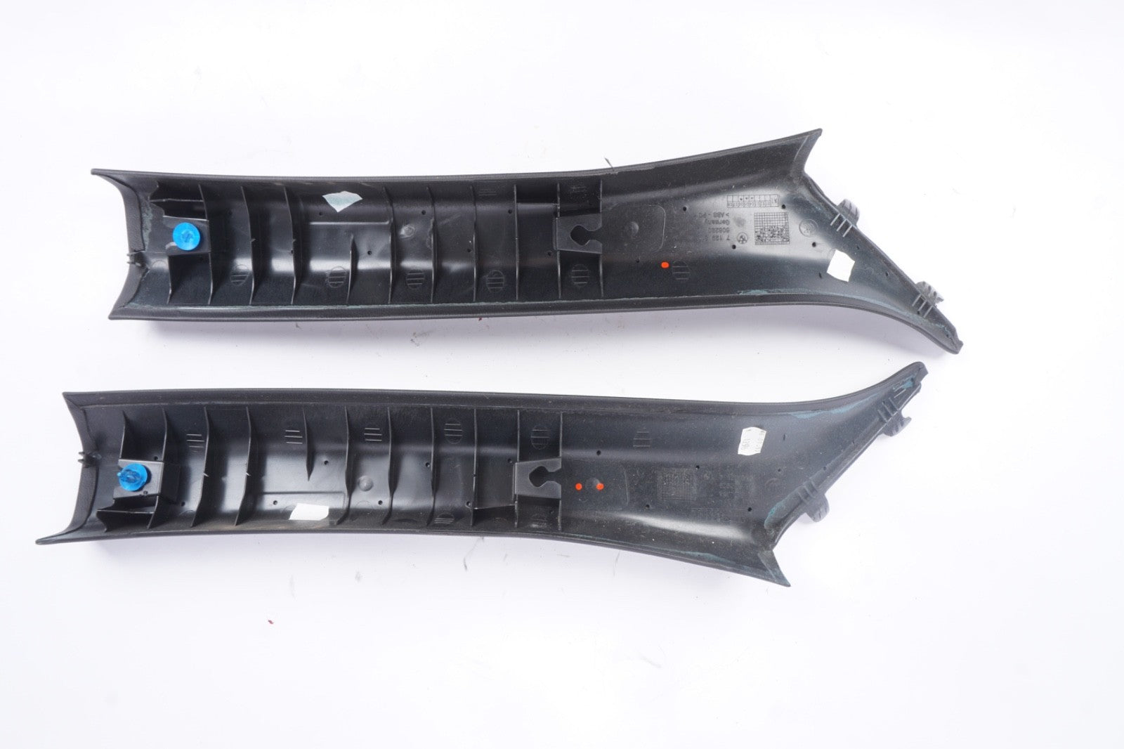 08-13 BMW E93 M3 Convertible Front A Pillars Black Original Pair 7129311 7129312