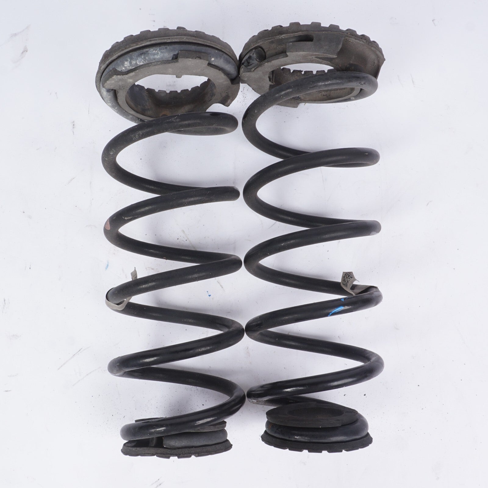 14 - 17 Fiat 500L Rear Coil Spring Left & Right OEM 36k