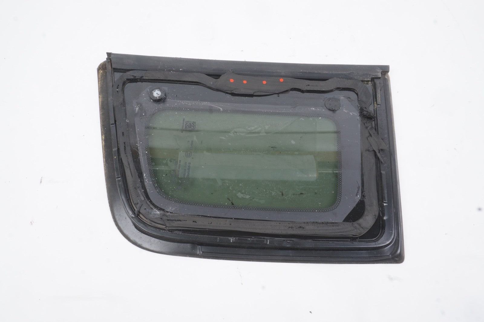 2015 - 2022 Jeep Renegade Rear Right Quarter Panel Window Glass OEM
