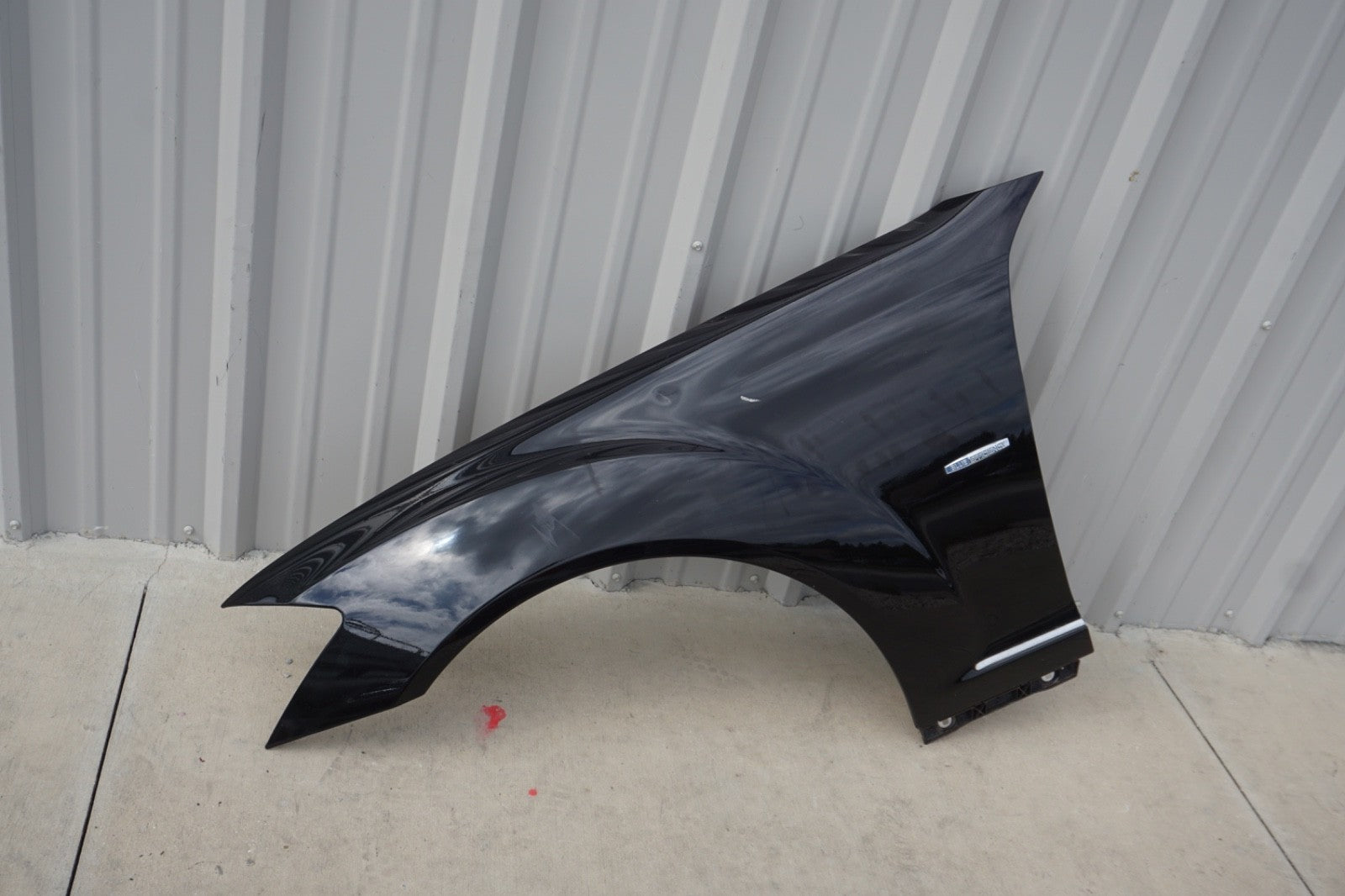 07-13 Mercedes W221 S550 S400 S63 AMG Left Driver Side Fender Assembly Black OEM