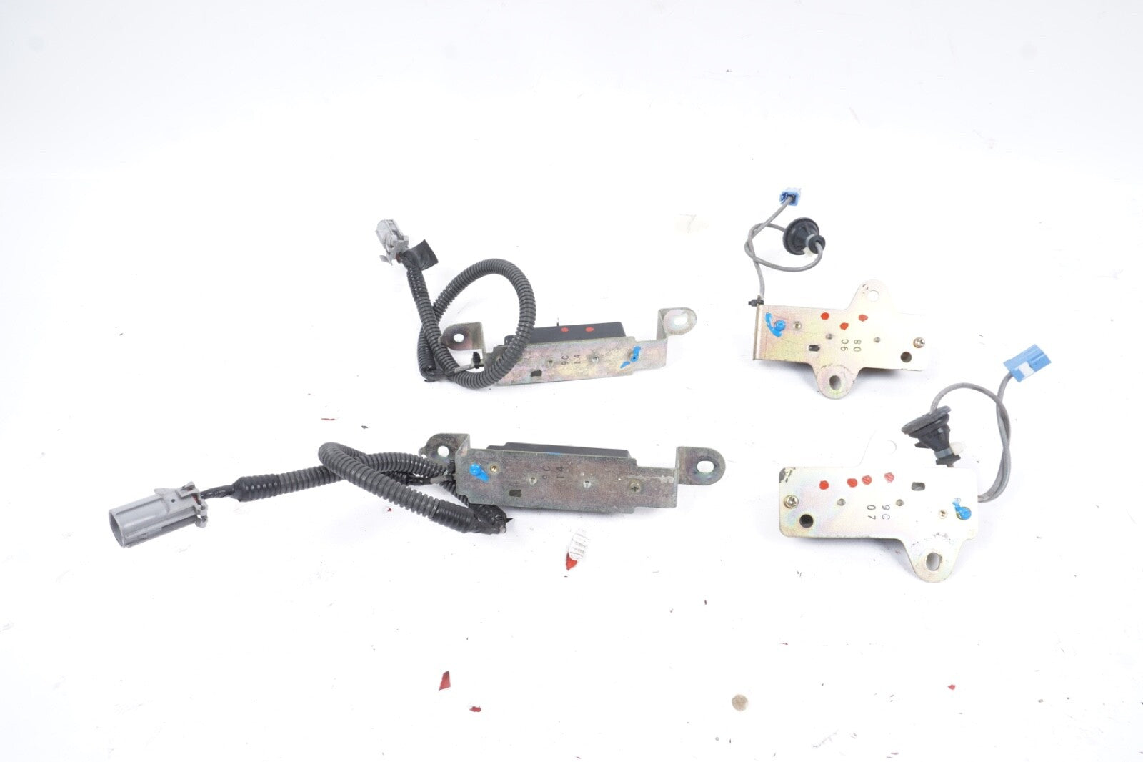 2002-2010 Lexus SC430 Front Rear Side Tire Pressure Sensor Module Relay Set of 4