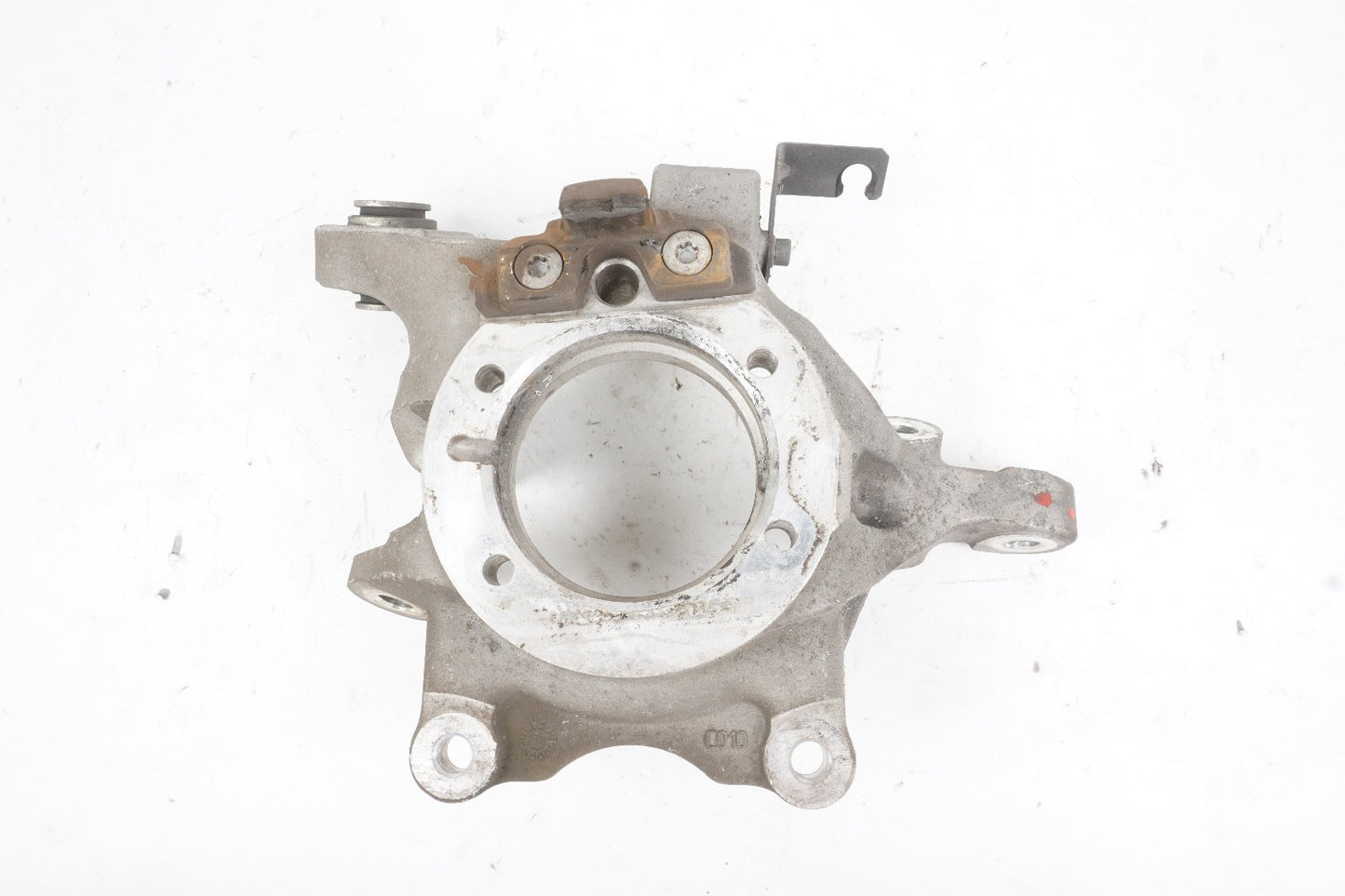 2014 - 2019 MASERATI GHIBLI S Q4 AWD LEFT DRIVER REAR SPINDLE KNUCKLE HUB OEM