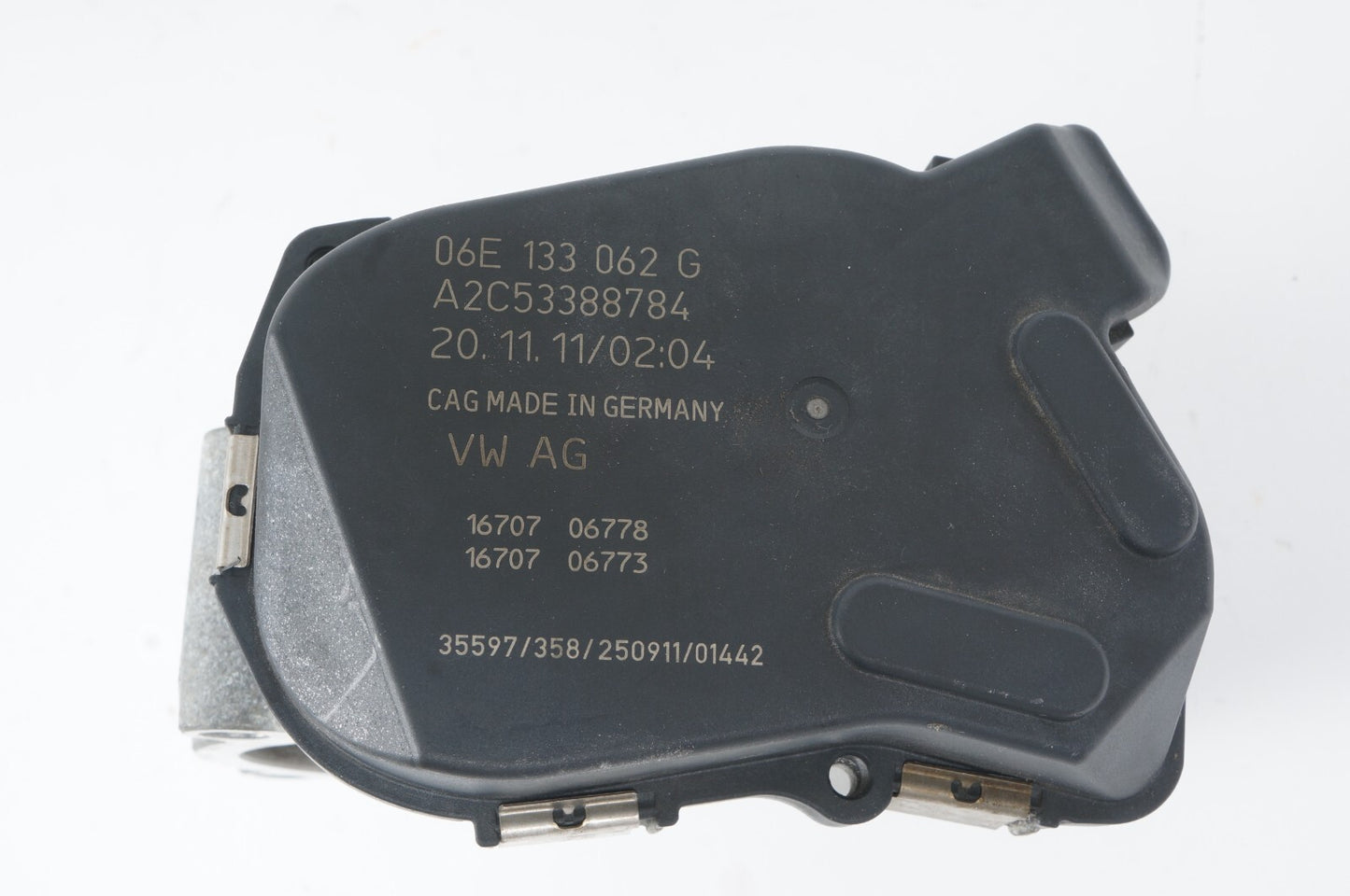2012 - 2014 AUDI A7 THROTTLE BODY 06E133062G  OEM