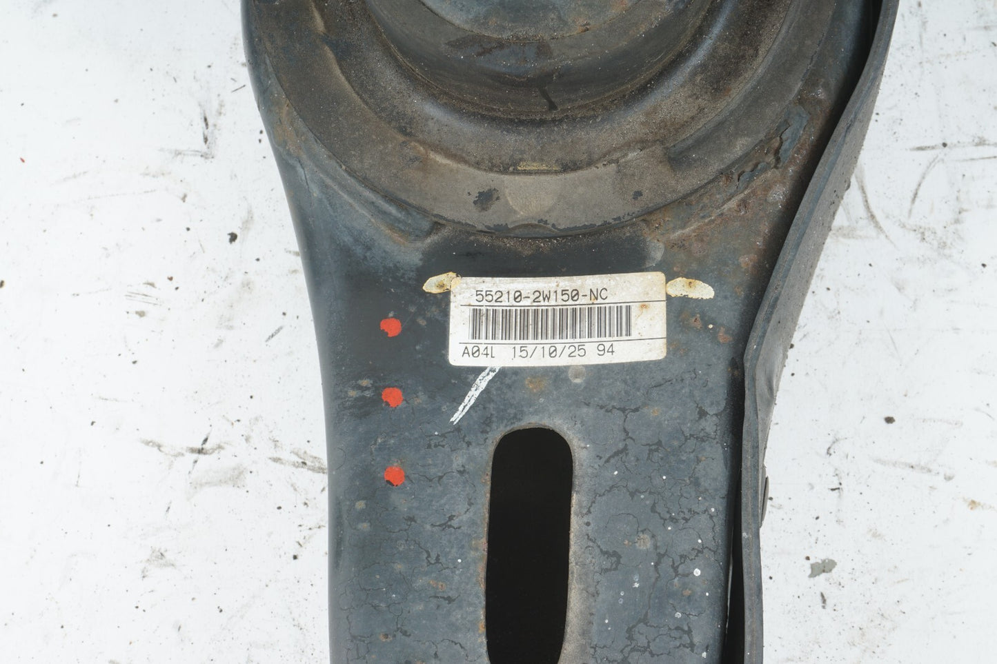 2013-2018 HYUNDAI SANTA FE REAR LOWER CONTROL ARM LEFT DRIVER SIDE OEM