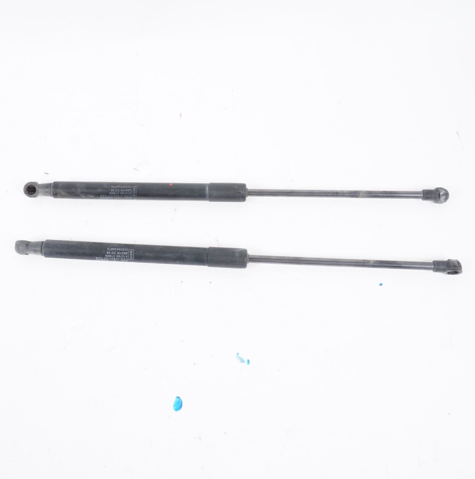 17 - 22 Alfa Romeo Giulia HOOD SUPPORT SHOCK STRUT LEFT & RIGHT SET OEM