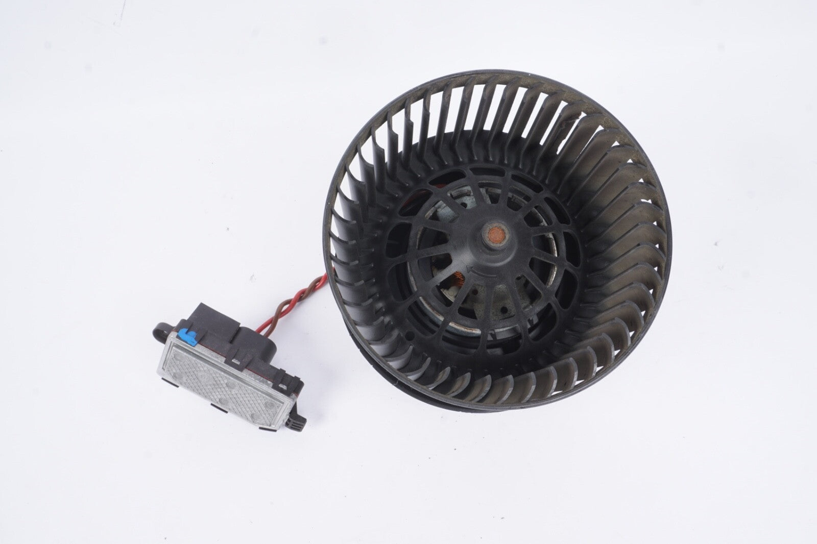 12-18 FORD FOCUS HVAC A/C AC AIR CONDITIONING BLOWER FAN MOTOR RESISTOR