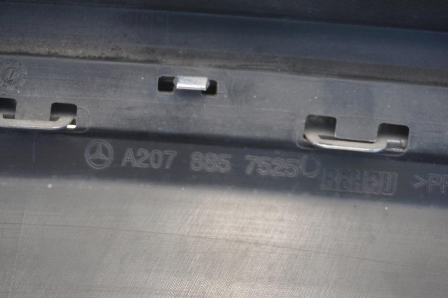 14-17 MERCEDES W207 COUPE CONVERTIBLE E350 E400 E550 REAR BUMPER LOWER COVER