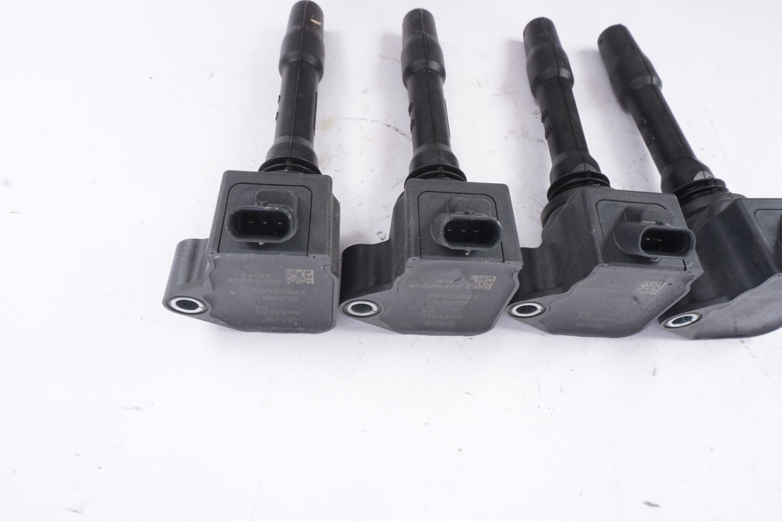 2018 - 2022 BMW X2 F39 OEM 2.0L Engine Ignition Coil Pack (4) 77850002