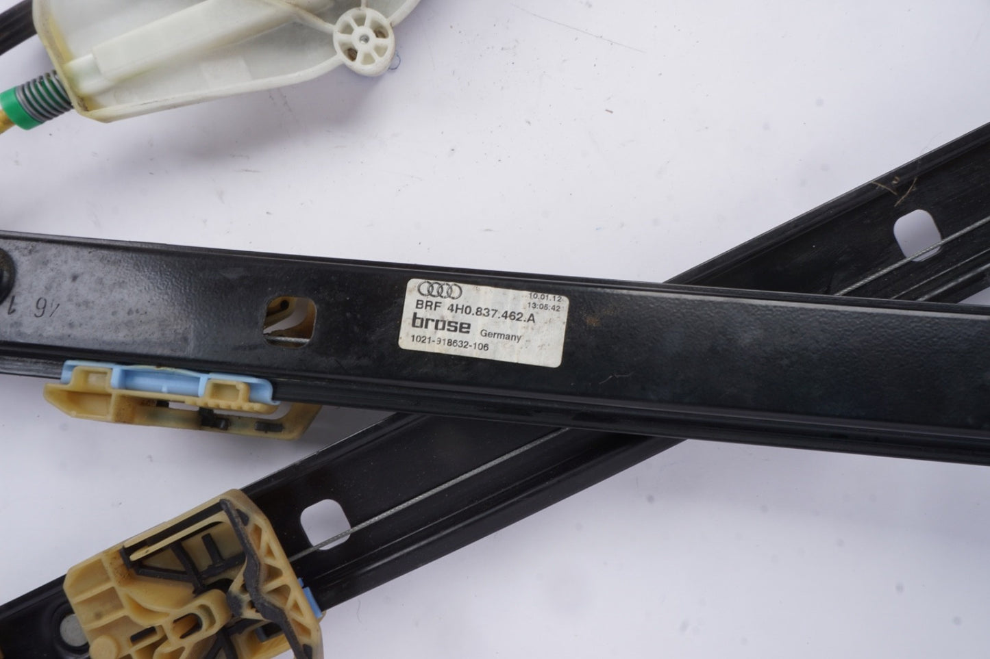 11-18 AUDI A8 A8L S8 FRONT RIGHT PASSENGER SIDE DOOR WINDOW REGULATOR OEM