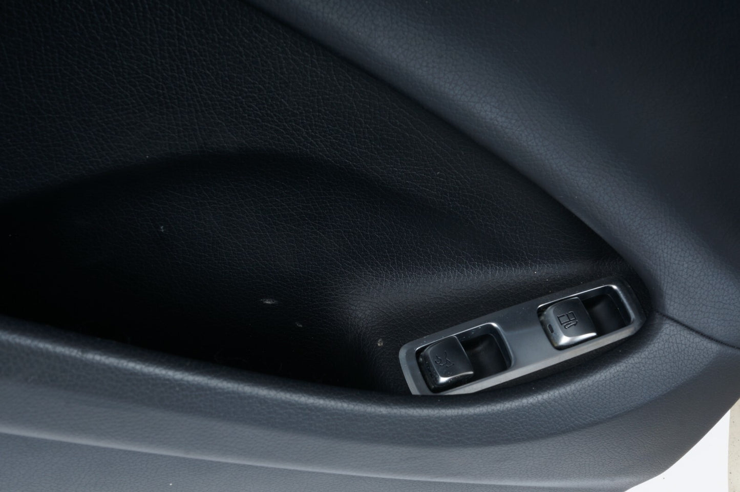 2015-2017 Mercedes W222 S500 S600 S65 AMG FRONT LEFT DRIVER DOOR PANEL TRIM  OEM