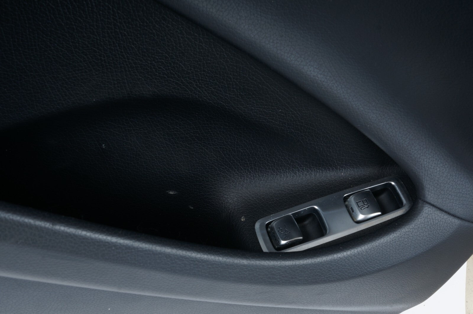 2015-2017 Mercedes W222 S500 S600 S65 AMG FRONT LEFT DRIVER DOOR PANEL TRIM  OEM