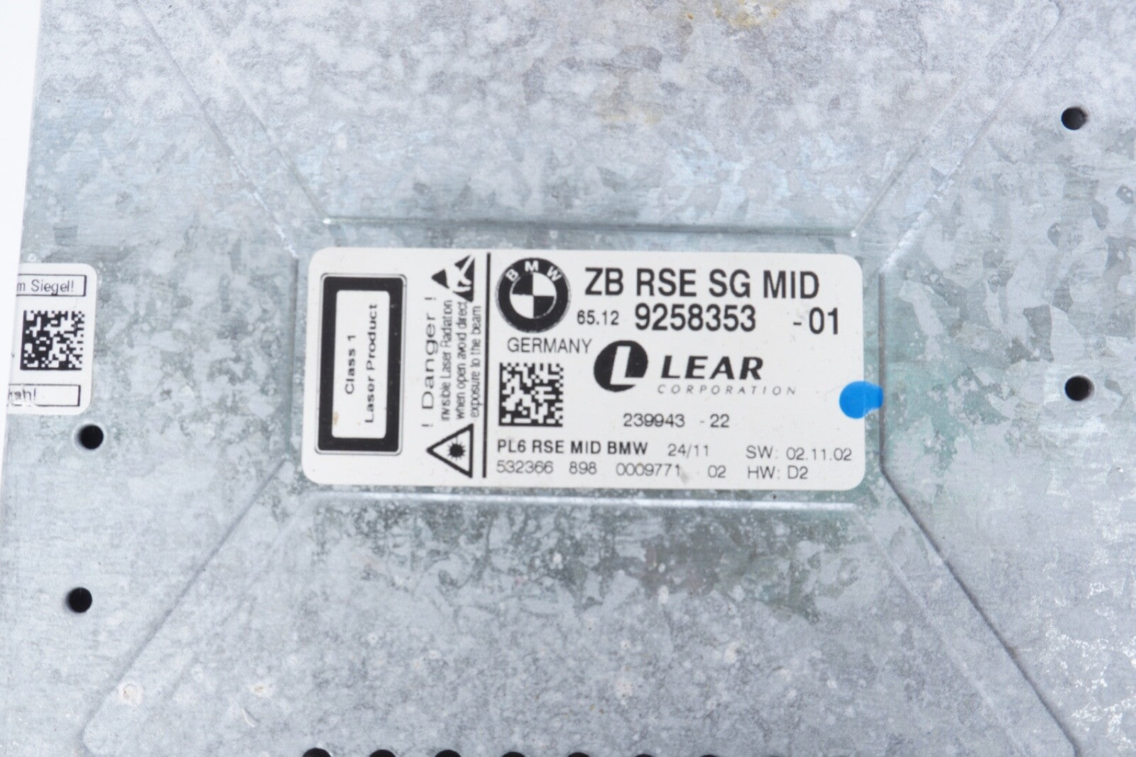 09-15 BMW F07 F10 F11 F01 F02 F04 535iGT 740i 750i REAR DVD VIDEO DISC PLAYER