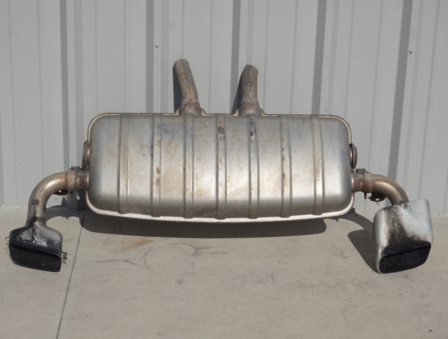 2011 - 2014 PORSCHE CAYENNE 3.6L EXHAUST SYSTEM REAR MUFFLER OEM