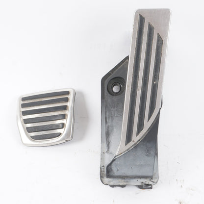 17 - 19 Alfa Romeo Giulia ACCELERATOR PEDAL & BRAKE PEDAL PAD OEM