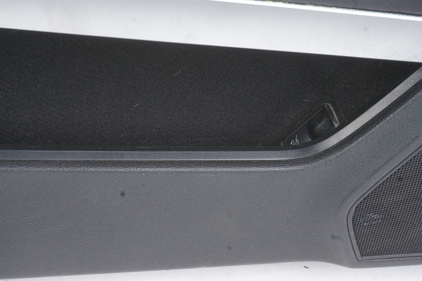 11 - 13 Mercedes W207 E350 Convertible Front Left Driver Door Panel Trim OEM