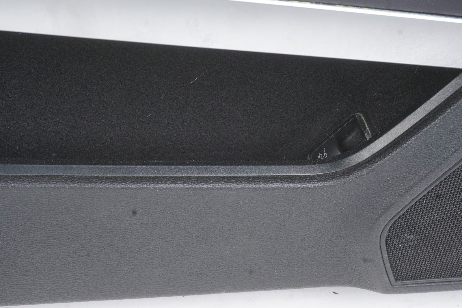 11 - 13 Mercedes W207 E350 Convertible Front Left Driver Door Panel Trim OEM
