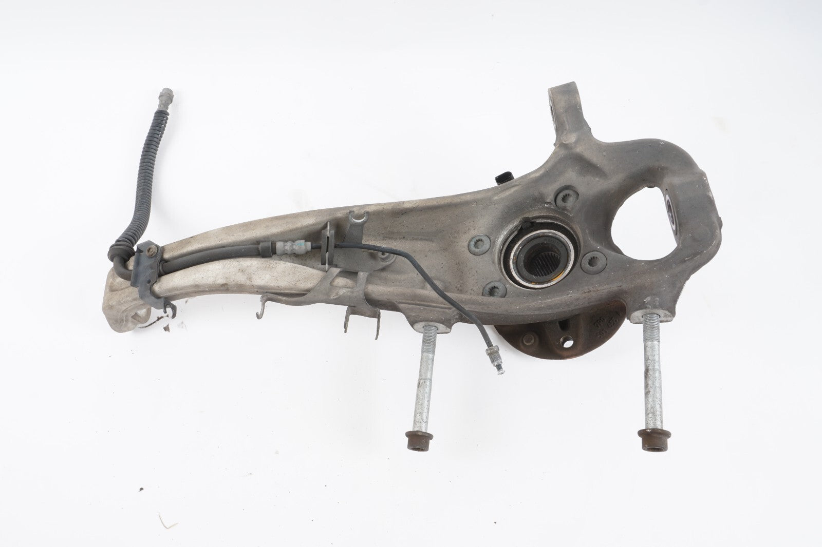 2011-2018 PORSCHE CAYENNE 3.6L RIGHT FRONT PASSENGER SPINDLE KNUCKLE HUB OEM