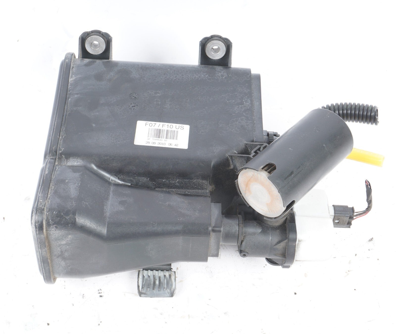 2010-2017 BMW 535I 550I GT F07 FUEL VAPOR EVAPORATOR CHARCOAL CANISTER  OEM