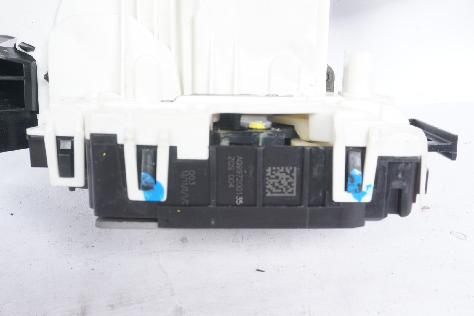 12-14 Mercedes C300 C350 W204 Front Left Driver Side Door Lock Actuator OEM