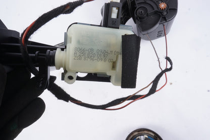 07-13 Mercedes W221 S550 S63 Fuel Tank Door & Cap w/ Actuator Motor OEM