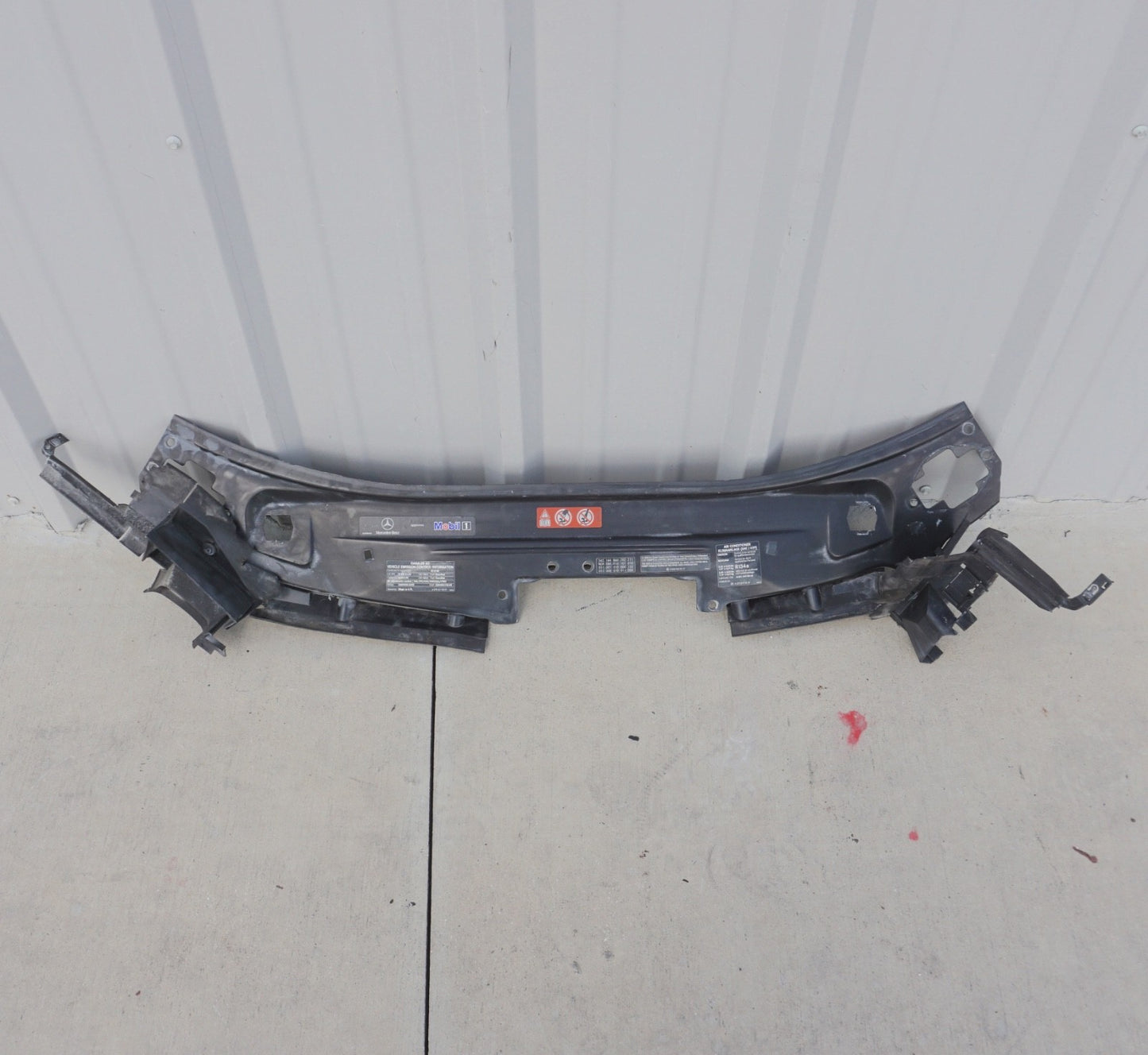 10-13 Mercedes W221 S63 AMG S400 S350 S550 Upper Radiator Core Support OEM
