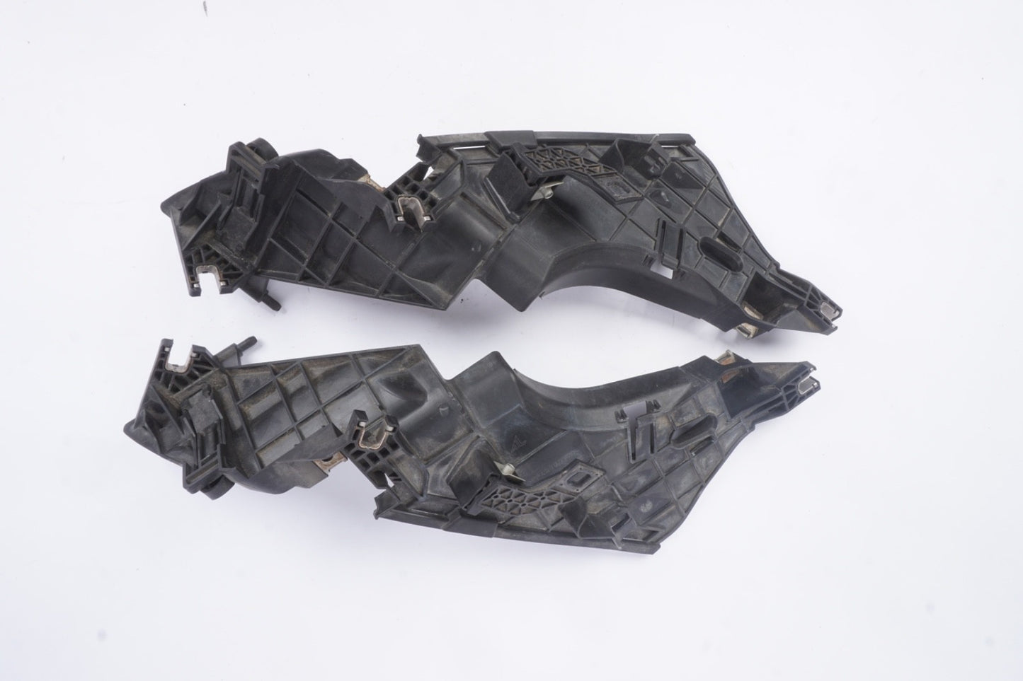 2012-14 AUDI A7 S7 Headlight Left Right Bracket Holder mount Genuine 4G8941453A