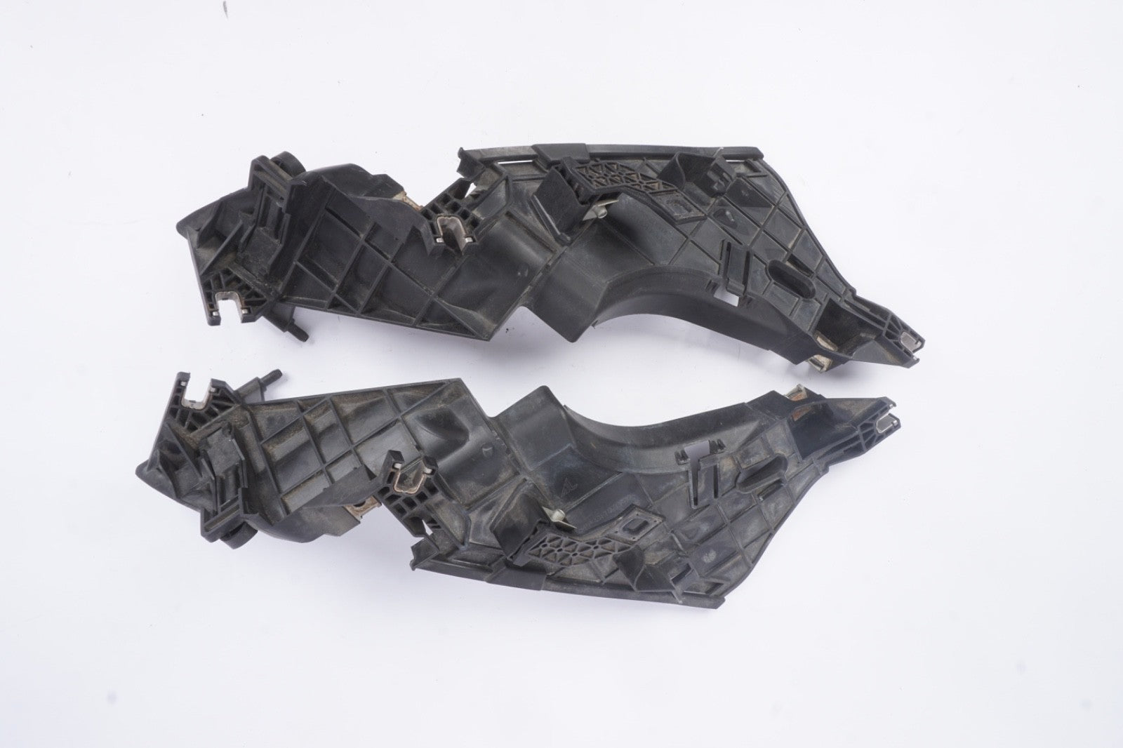 2012-14 AUDI A7 S7 Headlight Left Right Bracket Holder mount Genuine 4G8941453A