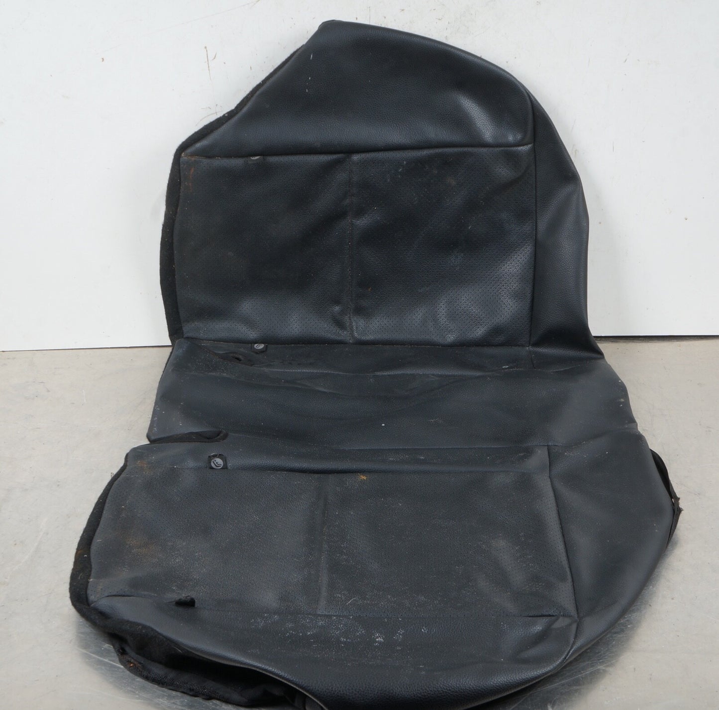 2012-14 Mercedes-Benz C250 C300 C350 Sedan Rear Lower Bottom Bench Seat Portion