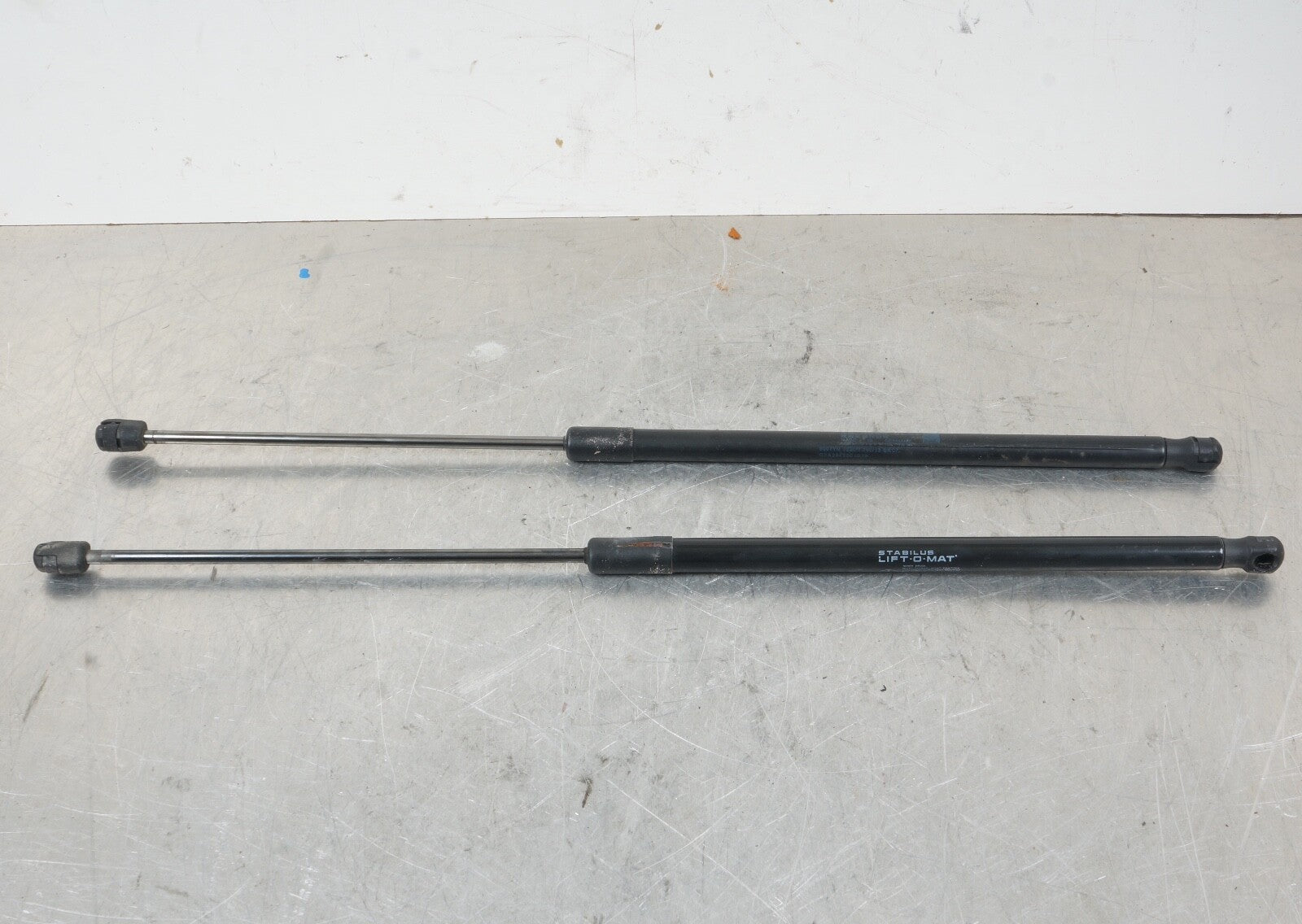 2 Front Hood Lift Supports Shock For Mercedes-Benz W204 C250 W212 E250 E300 E350