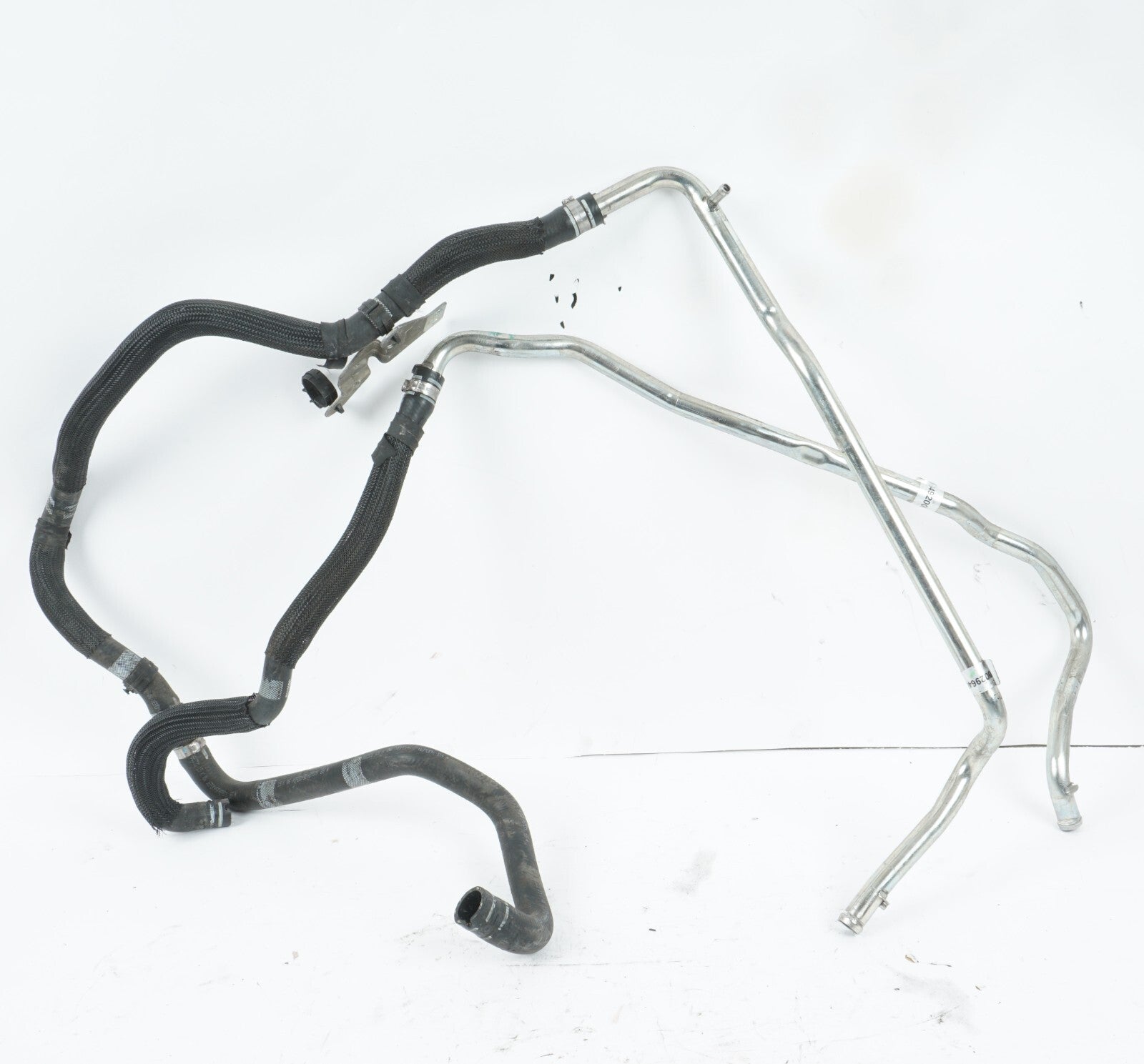 14 - 20 MASERATI QUATTROPORTE 3.0L ENGINE COOLANT WATER HOSE LINE PIPE OEM