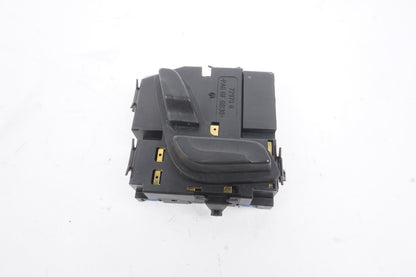 08-14 Mercedes-Benz C300 Front Right Passenger Seat Control Switch OEM