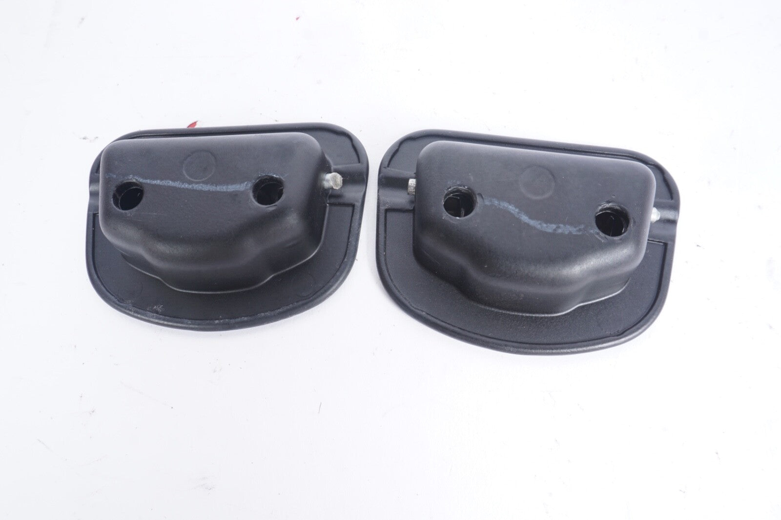 2014-2019 MASERATI GHIBLI S Q4 TRUNK CARGO TIE DOWN HOOKS X2 OEM