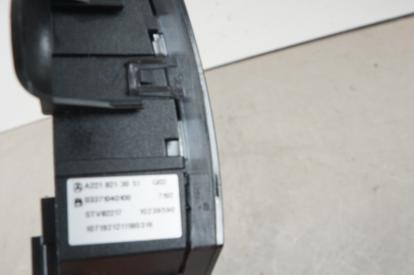 07-14 Mercedes S550 CL550 W221 Door Lock Switch Front Left Side A2218213051 Oem