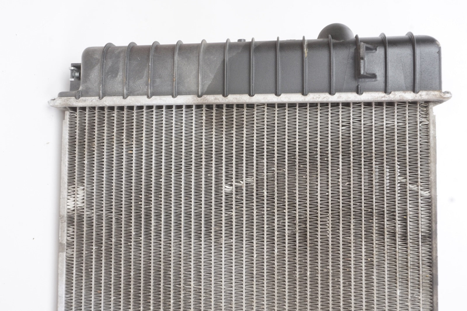 1993 Cadillac Allante 4.6L Coolant Radiator Condenser OEM