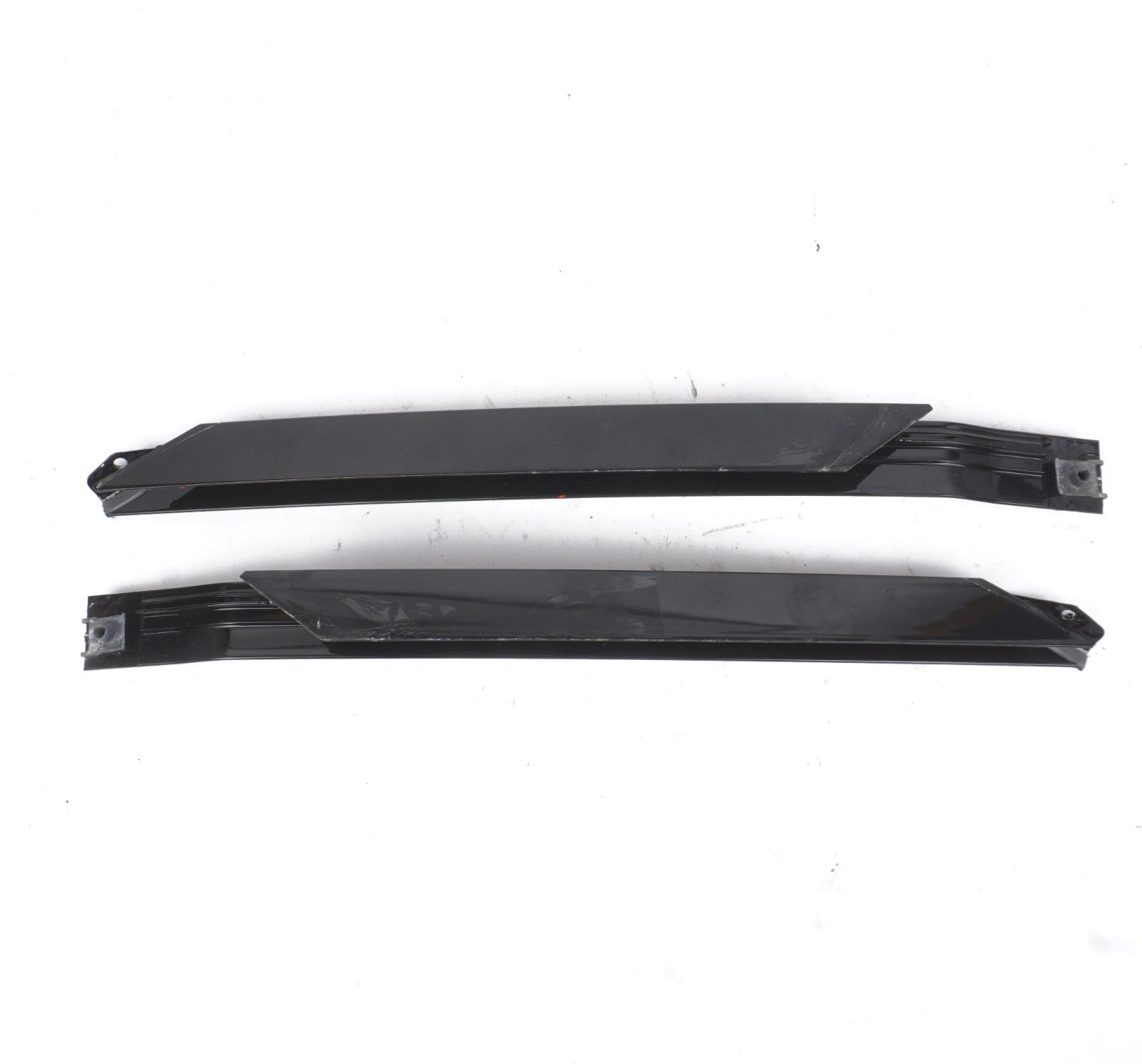 10-17 Mercedes E350 W207 Coupe Rear Quarter Glass Division Bar Molding LH&RH OEM