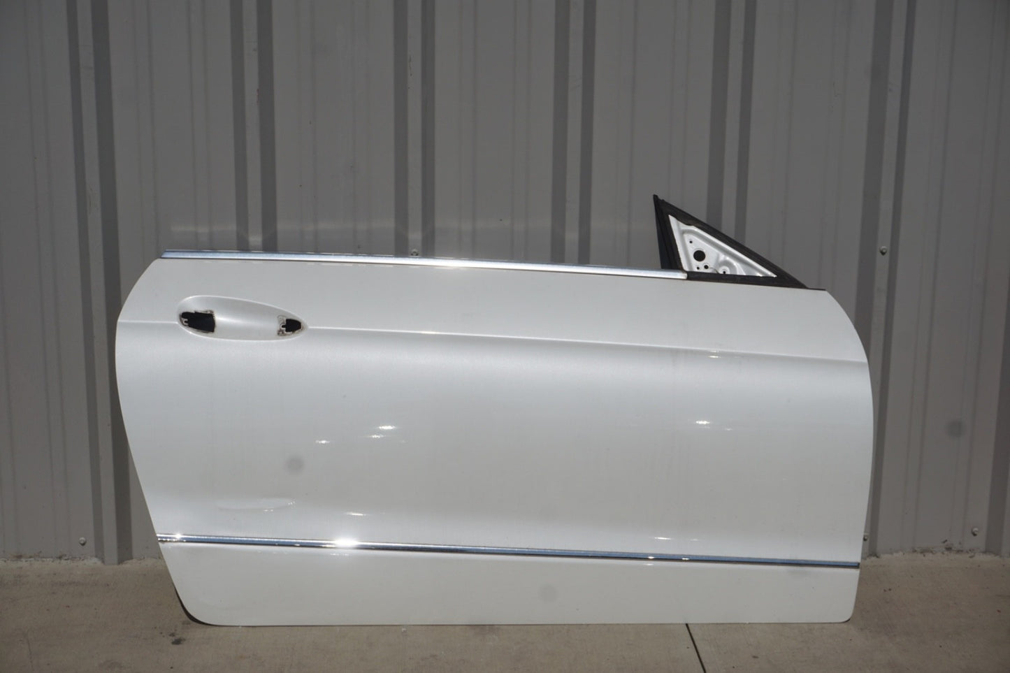 2011 - 2017 Mercedes W207 E350 E550 Coupe Convertible Right Side Door Shell OEM