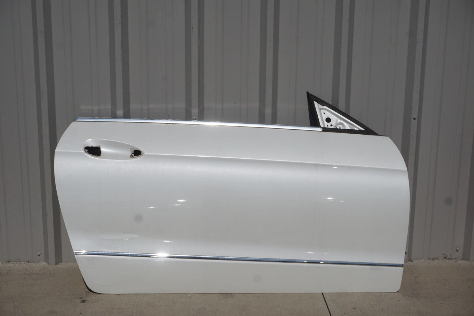 2011 - 2017 Mercedes W207 E350 E550 Coupe Convertible Right Side Door Shell OEM