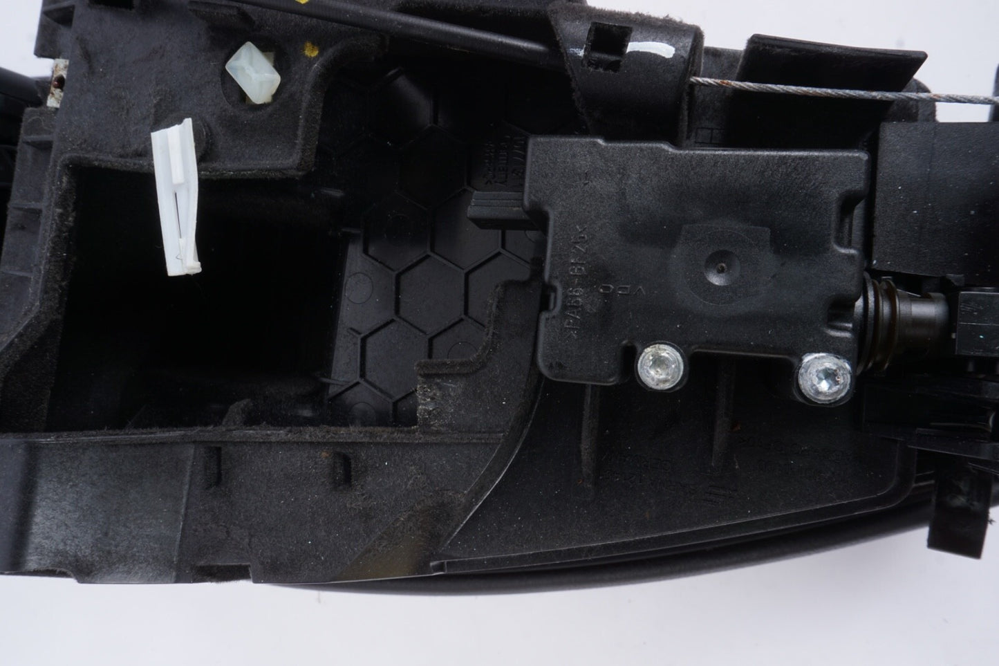 04-10 BMW E64 650i 645Ci Center Console Armrest Cover Lid Nappa Black OEM