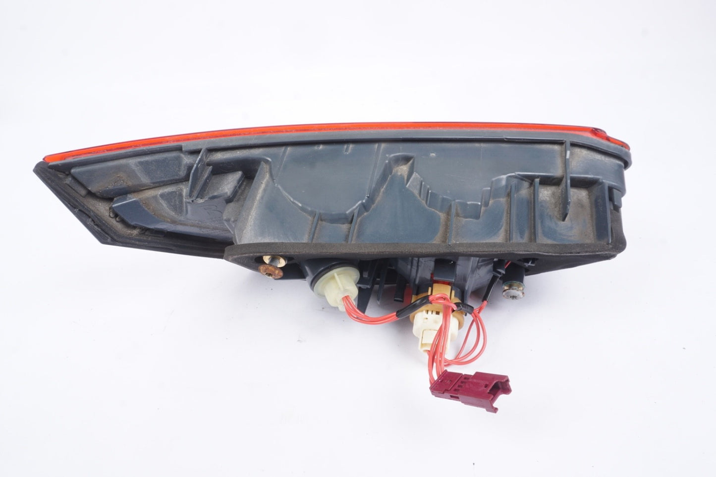 2013-2019 BMW 640I 650i GRAN COUPE - Right Inner TAIL Light / LAMP 7210580