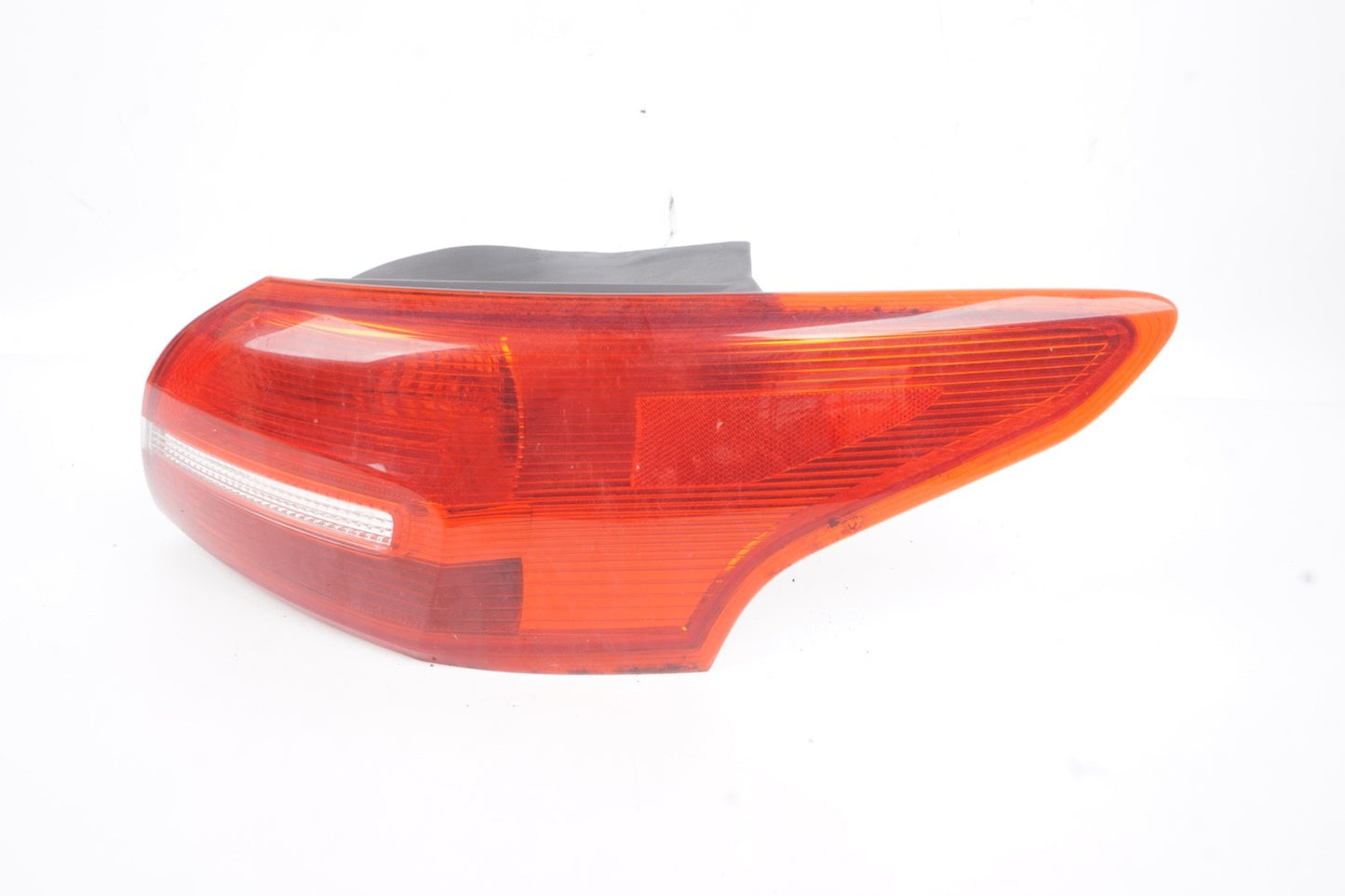2015 - 2018 Ford Focus Sedan Rear Right Driver Side Tail Light OEM