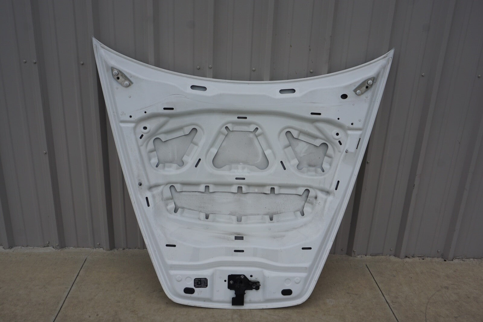 2011 - 2014 PORSCHE CAYENNE - HOOD WHITE