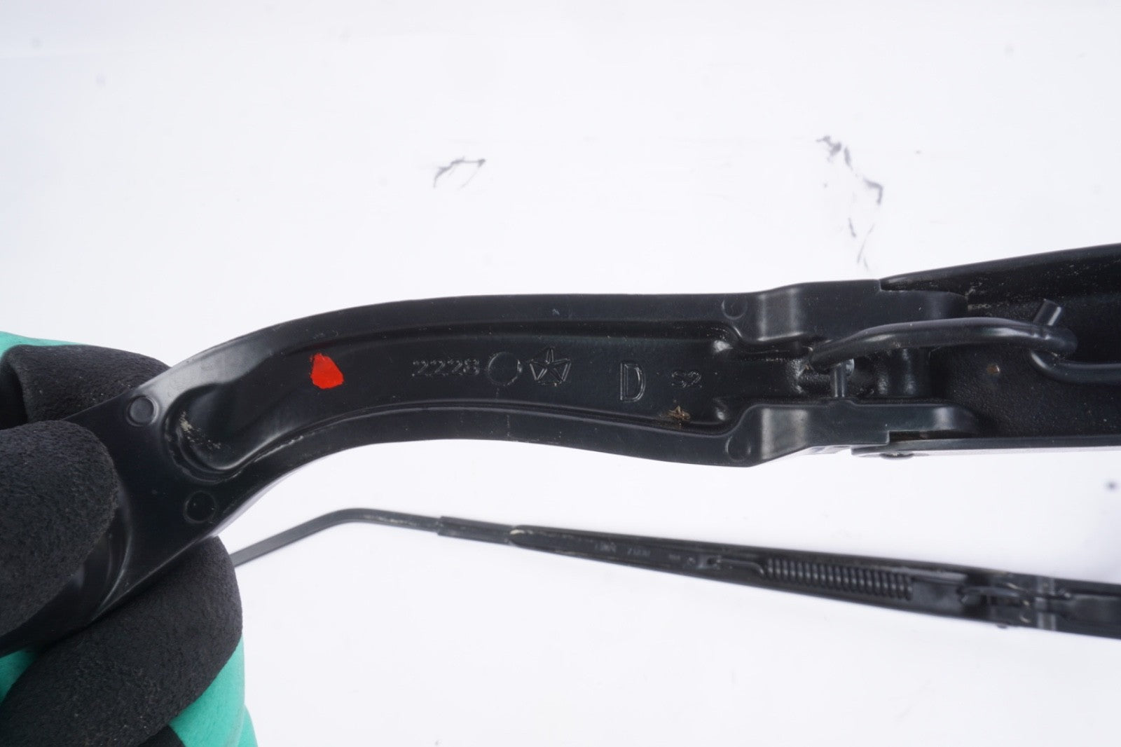 2012 - 2019 Fiat 500 Windshield Wiper Arm Set OEM Left and Right