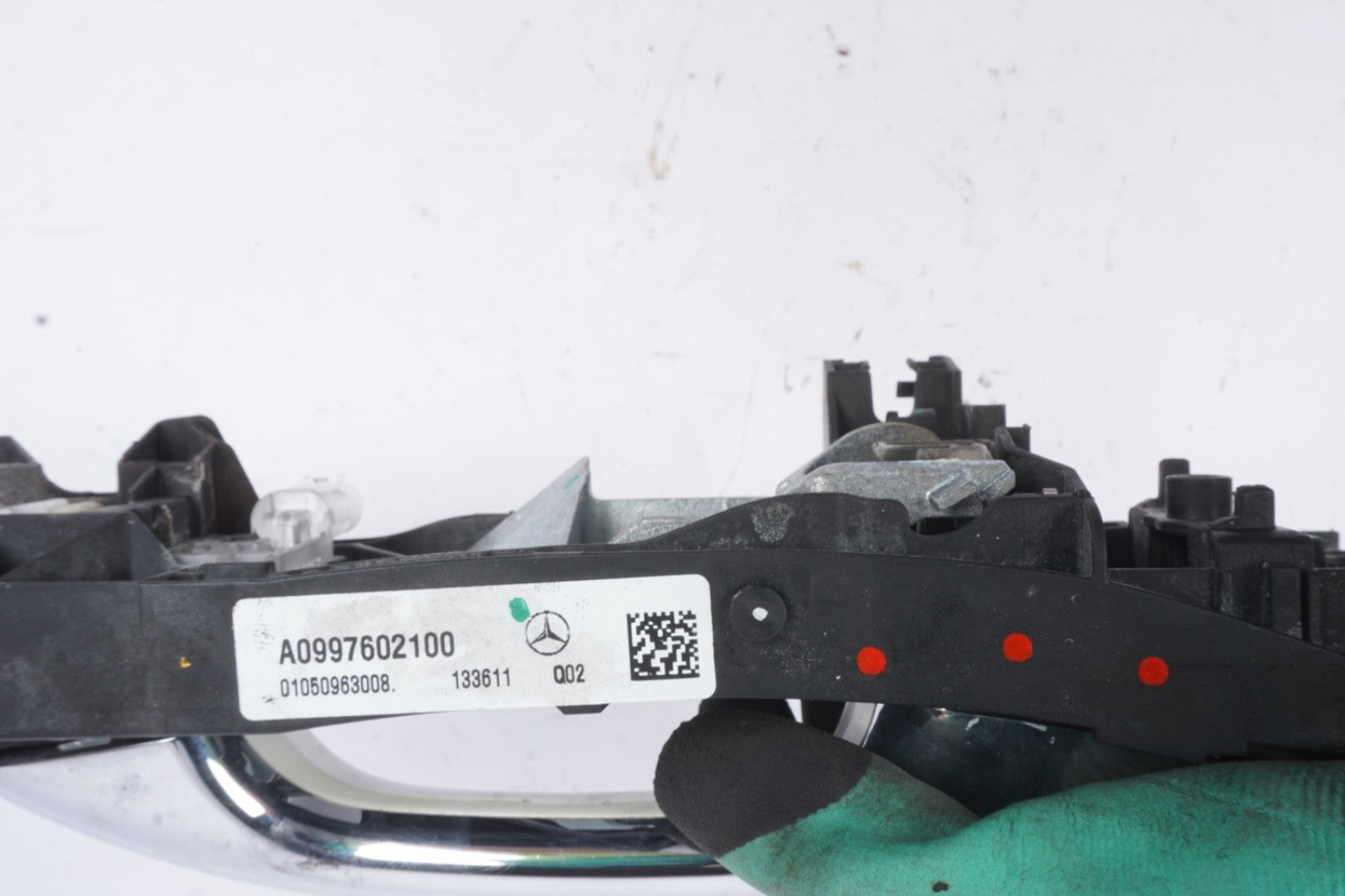 14-17 Mercedes W222 S550 Rear Left Side Exterior Door Handle Keyless Go OEM