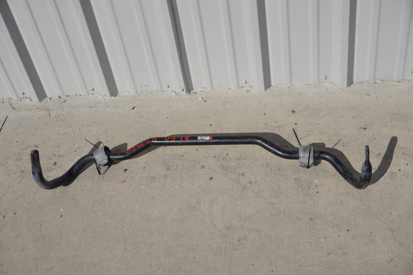 2018 - 2025 ALFA ROMEO STELVIO 2.0L FRONT STABILIZER SWAY BAR OEM 00505527010