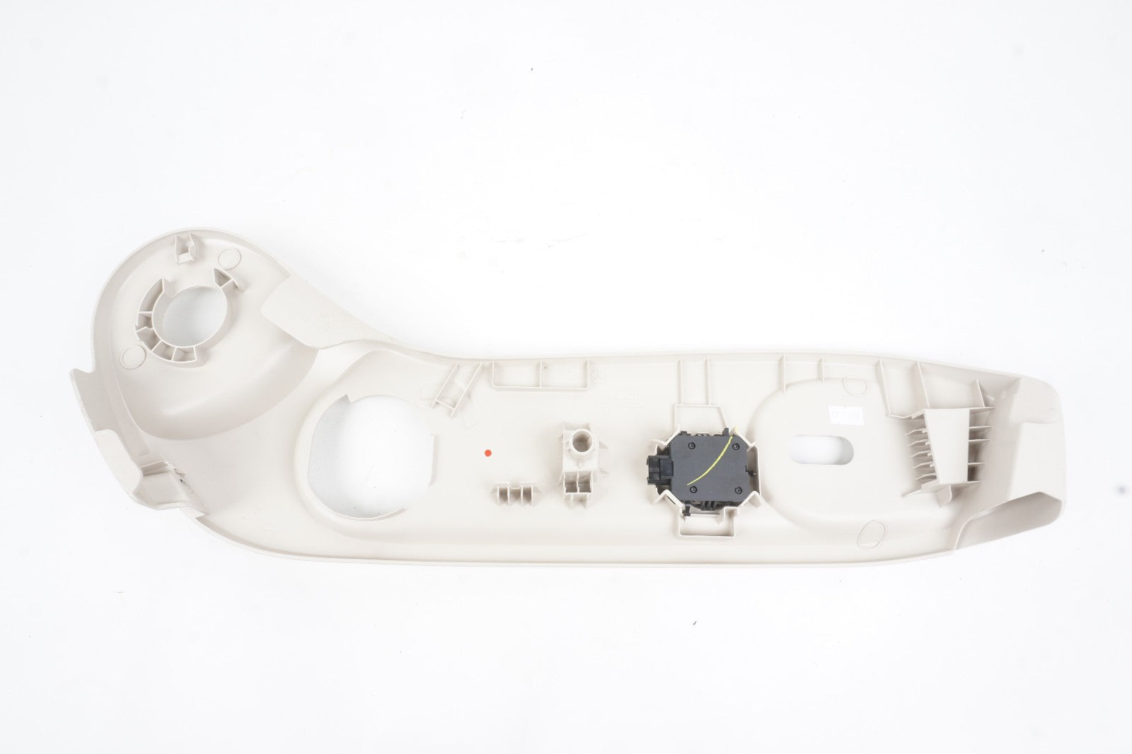 2022 MERCEDES GLB250 EQB FRONT LEFT SEAT OUTER COVER PANEL AND INNER COVER PANEL
