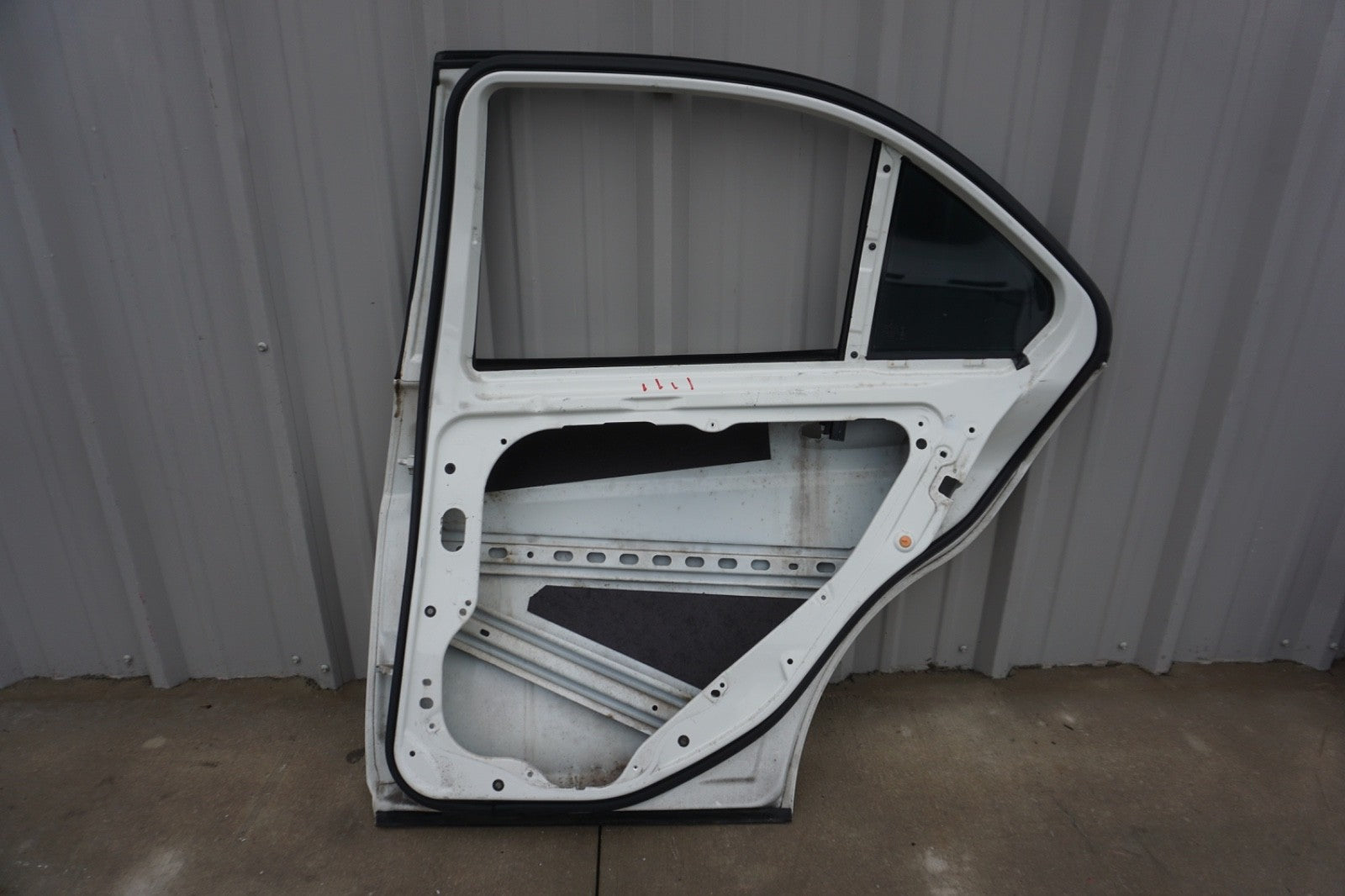 2008 - 2014 Mercedes C300 C250 C350 W204 Rear Right Door Shell OEM