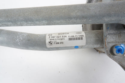 2012 - 2018 BMW F13 F06 650i 640i M6 FRONT WINDSHIELD WIPER LINKAGE W/ MOTOR OEM