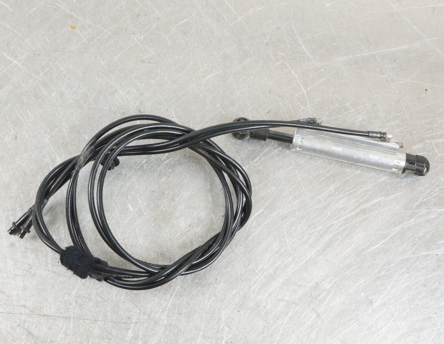 06-13 VOLVO C70 CONVERTIBLE ROOF TOP HYDRAULIC  SHOCK LINE 72