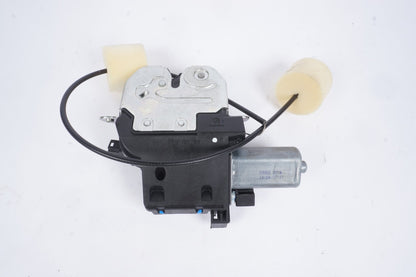 07-13 Mercedes W221 S550 S63 CL550 Rear Trunk Lid Latch Lock Actuator OEM